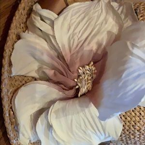 Women hat with flower